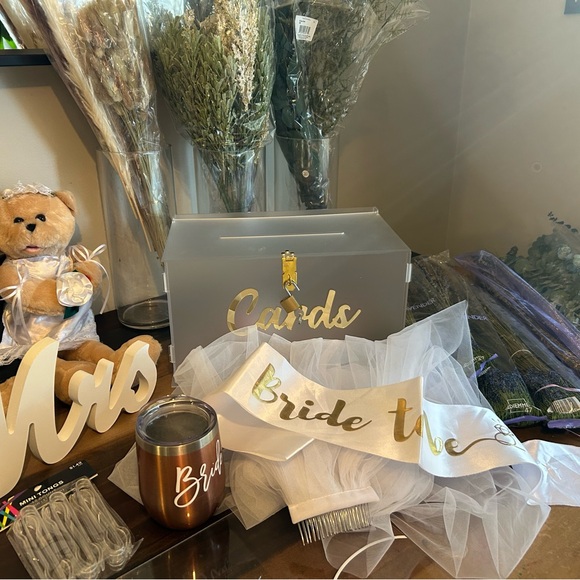 Wedding lot used - Picture 9 of 15